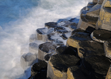 Mini_giants_causeway
